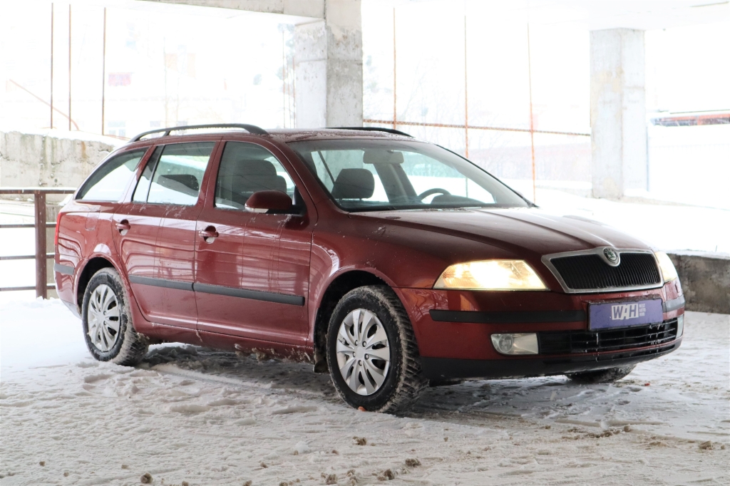 Skoda Octavia A5 MPI photo 1
