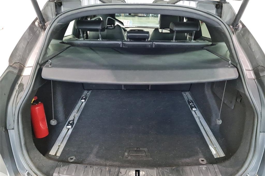 Jaguar F-Pace 2018 photo 4