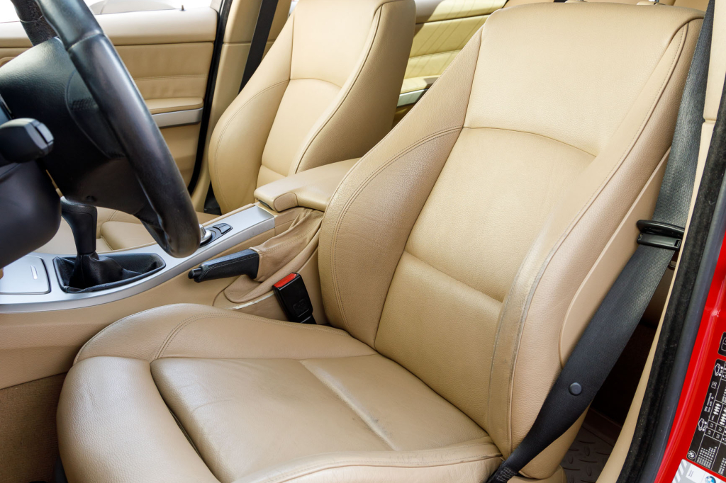 BMW 320 2005 фото 13