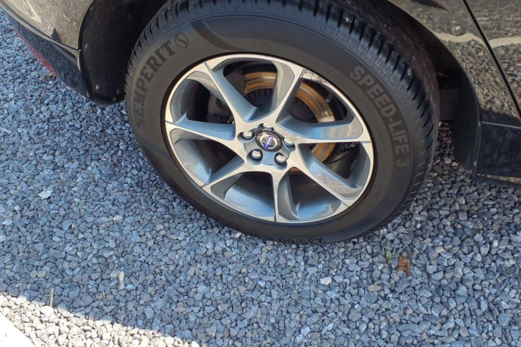 Volvo XC60 2016 photo 17