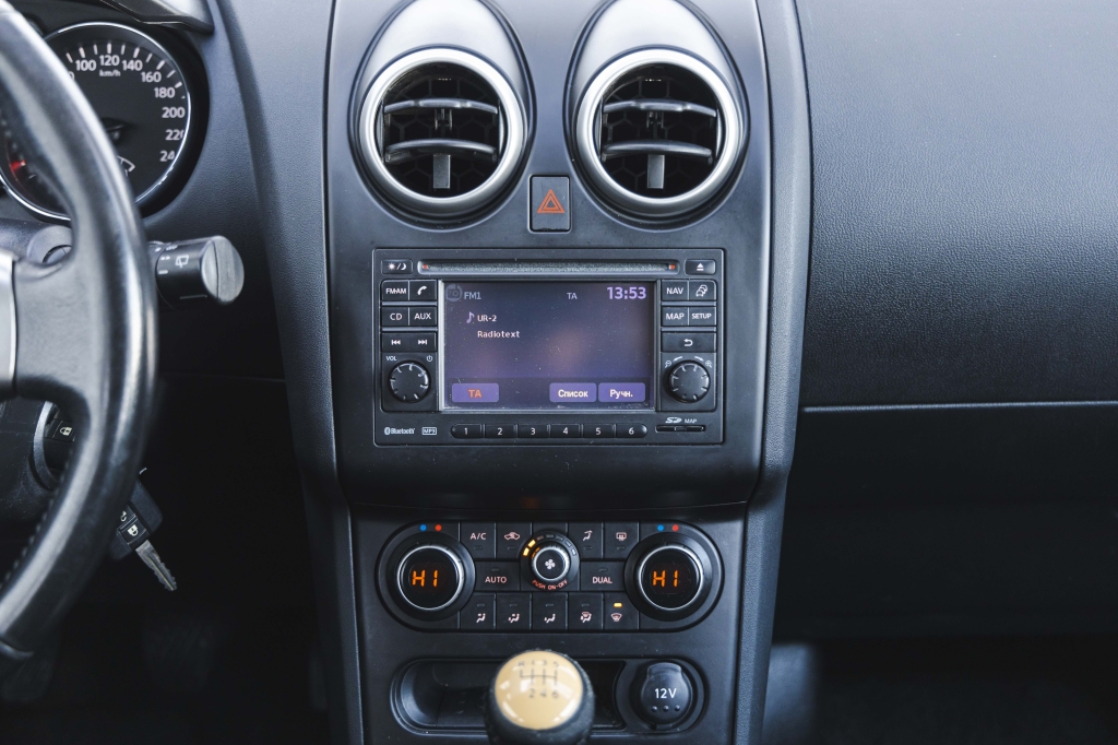 Nissan Qashqai 2012 фото 22