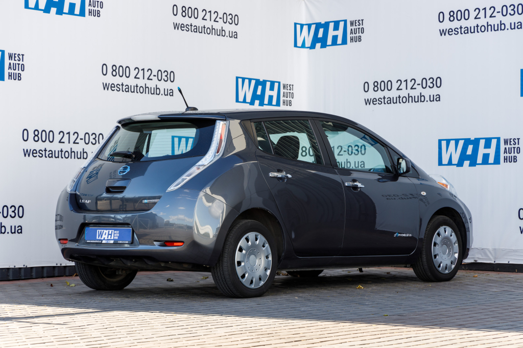 Nissan Leaf S 2013 photo 3