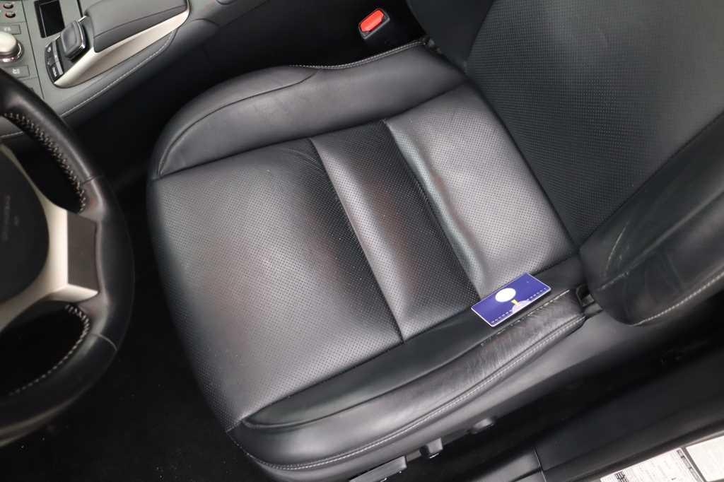 Lexus CT 2016 фото 14