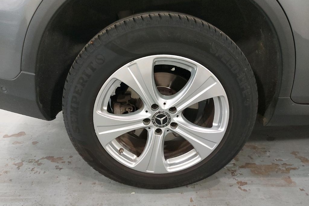 Mercedes-Benz GLC-Klasse 2017 фото 15