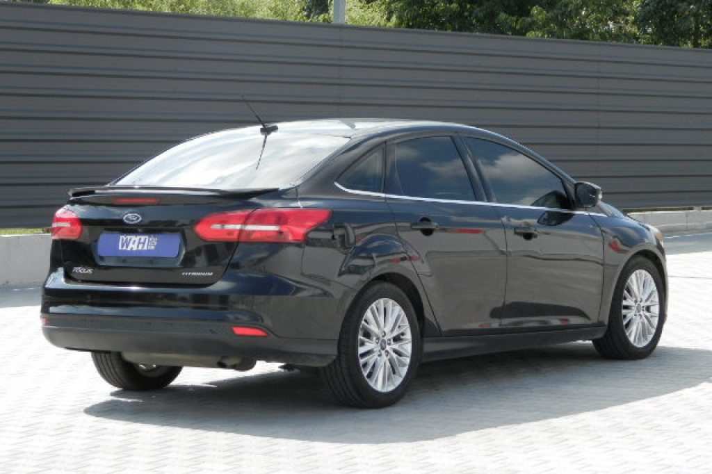 Ford Focus TITANIUM 2017 фото 16