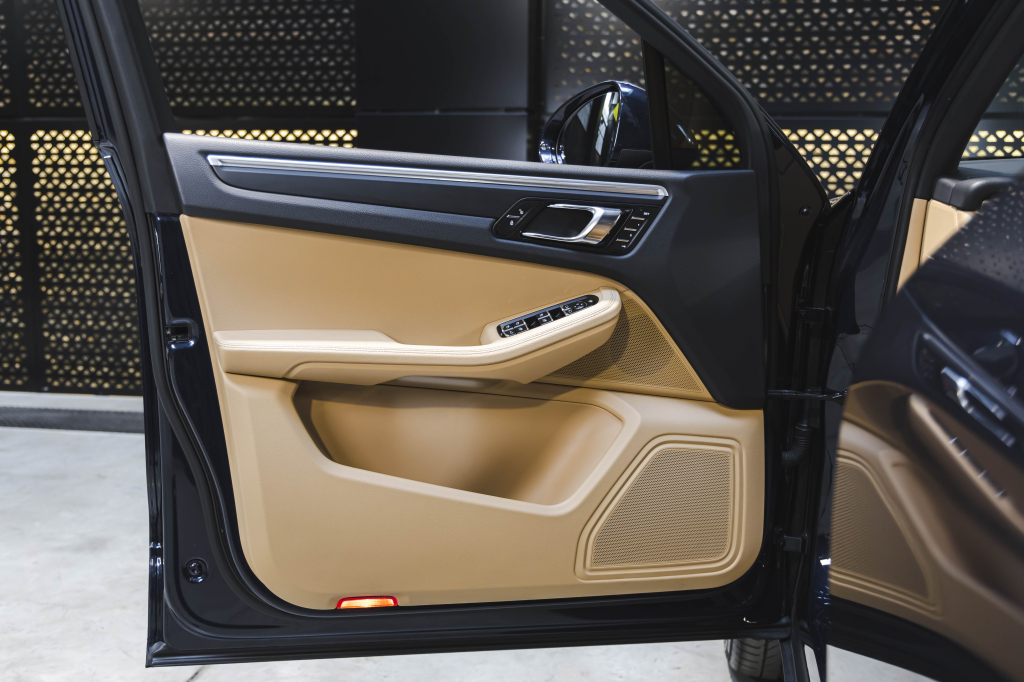 Porsche Macan 2016 фото 16