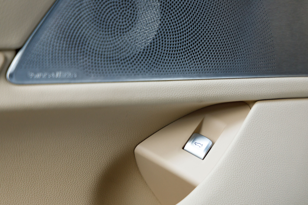 BMW 740 2016 фото 23