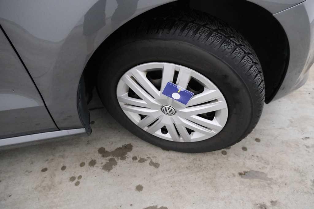 Volkswagen Polo 2016 photo 28