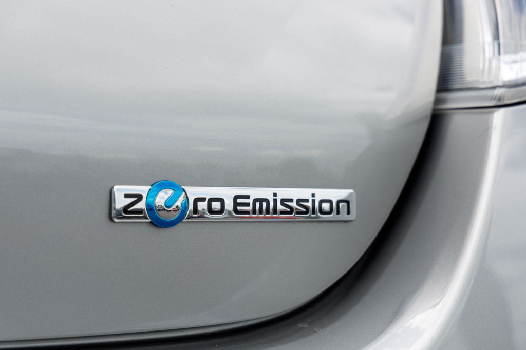 Nissan Leaf 2016 photo 6