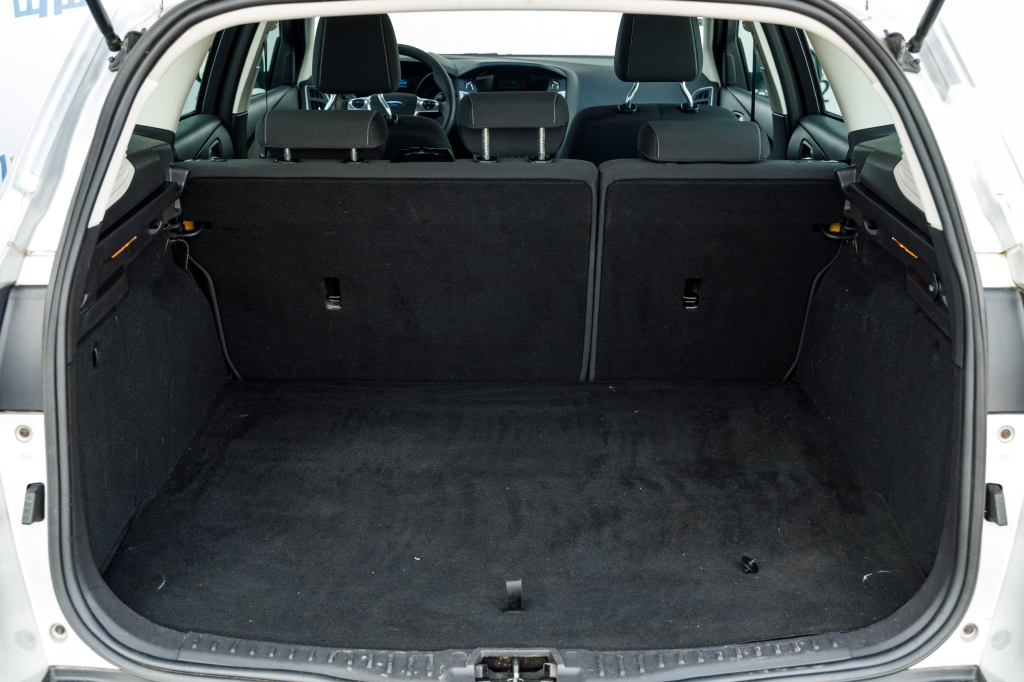 Ford Focus 2013 фото 20