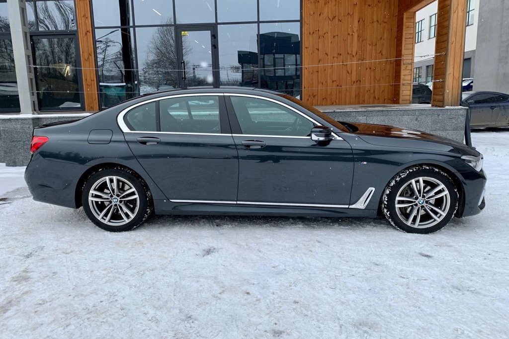 BMW 730 xDrive 2016 фото 5