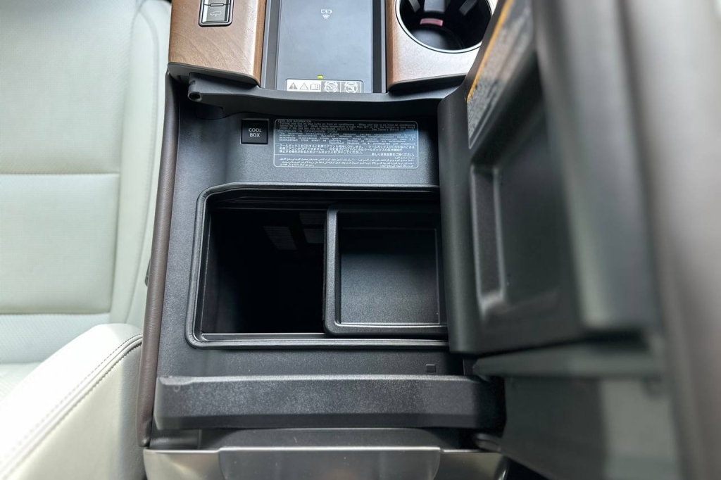 Lexus LX 500d 2022 photo 23