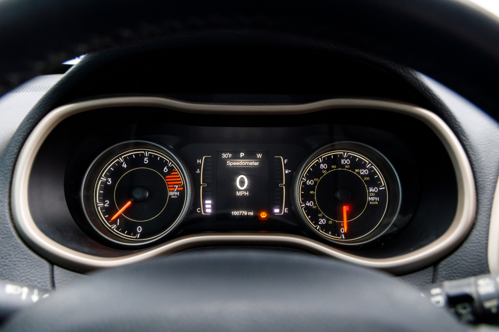 Jeep Cherokee Latitude 4x4 2016 фото 14