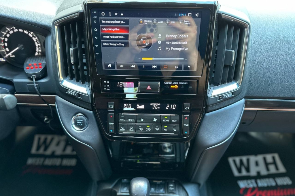 Toyota Land Cruiser 200 GUARD B6 2018 фото 25