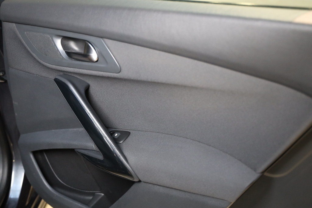 Peugeot 508 2014 photo 44