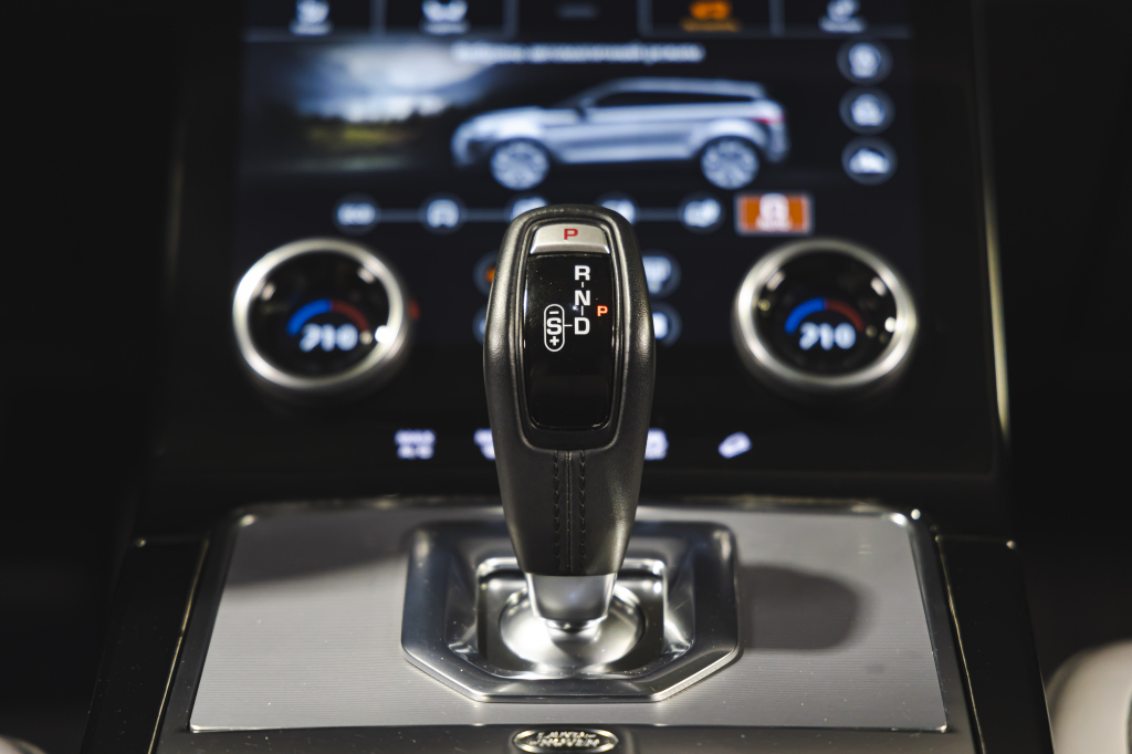 Land Rover Range Rover Evoque 2020 фото 31