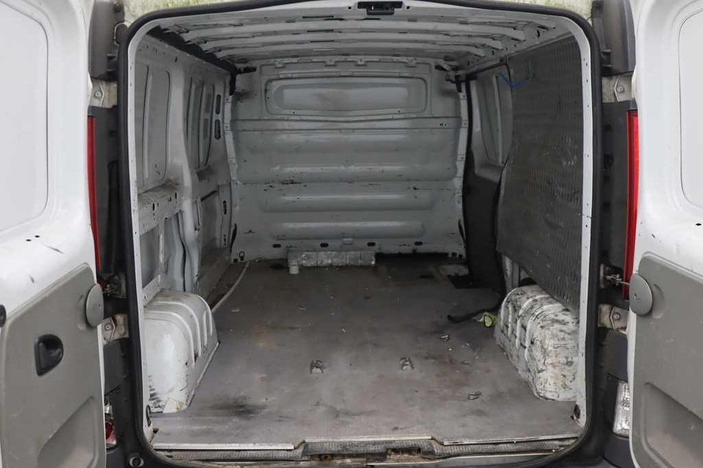 Renault Trafic 2014 фото 49