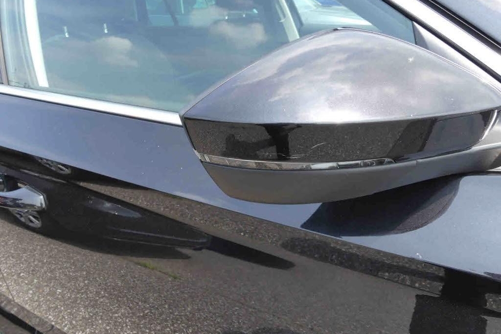 Skoda Superb Combi 2018 фото 13