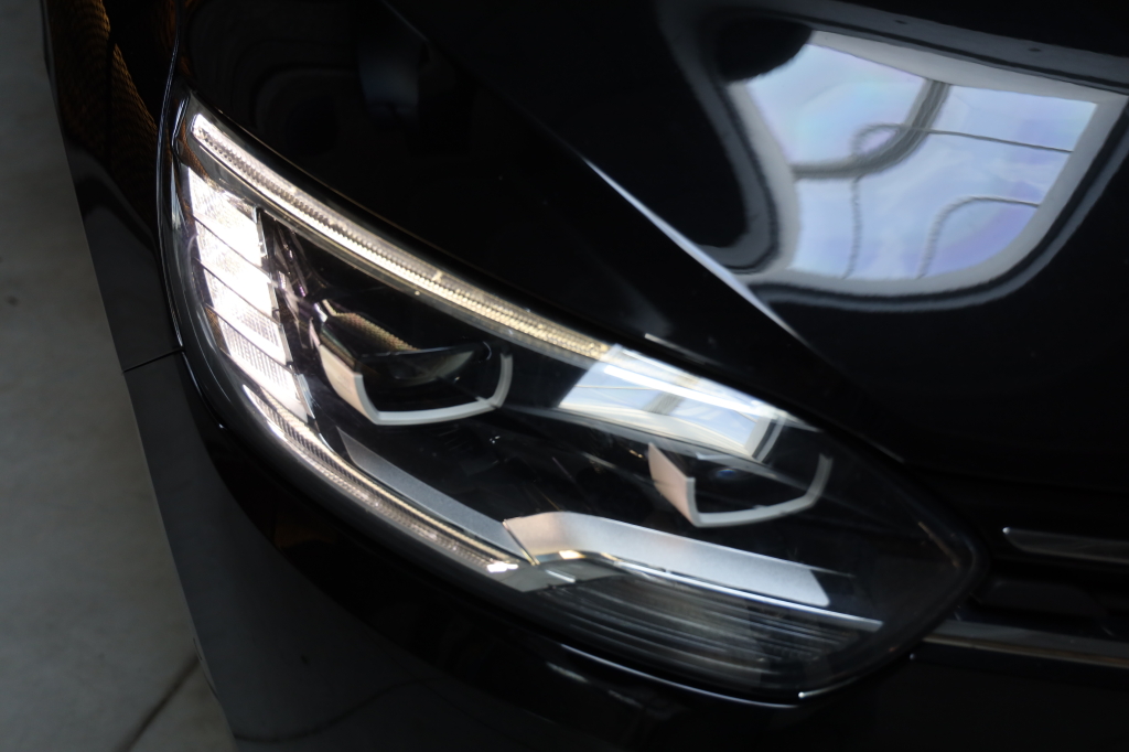 Renault Scenic 2017 фото 7