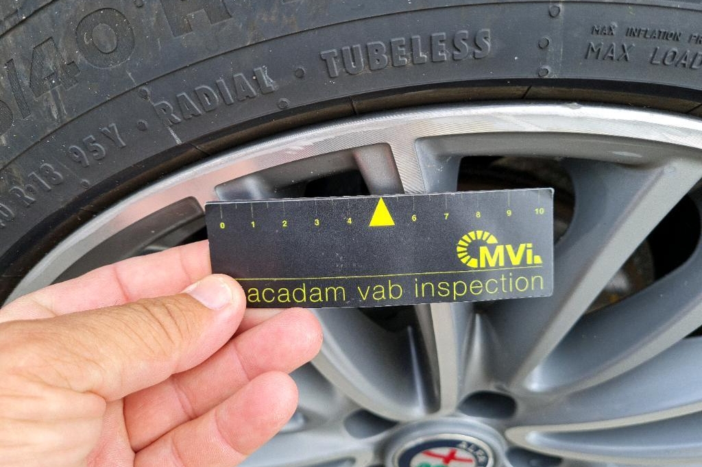 Alfa Romeo Giulia 2017 фото 8