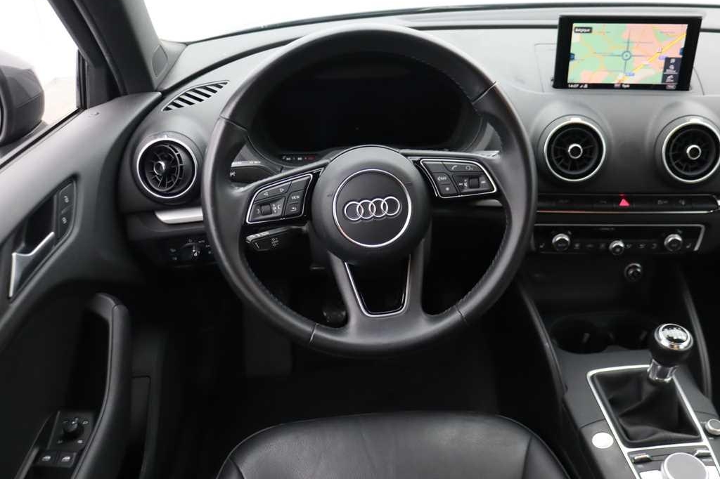 Audi A3 Sportback 2017 фото 5