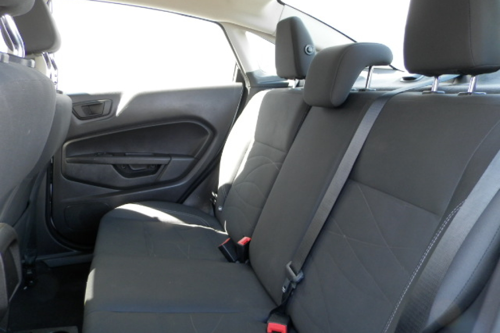 Ford Fiesta 2017 photo 8