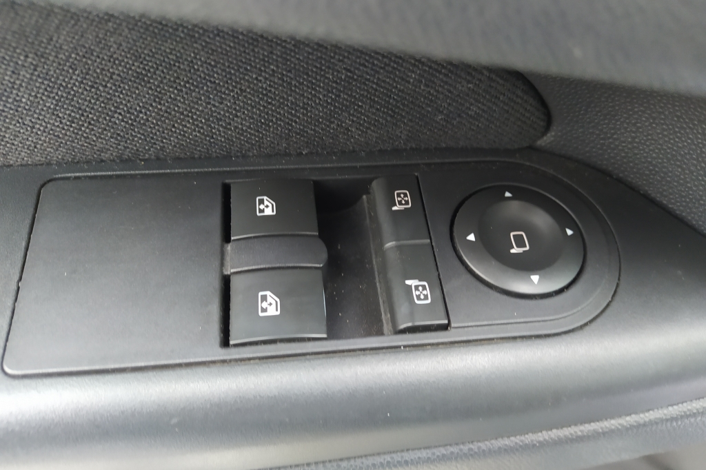 Opel Zafira 2007 photo 10