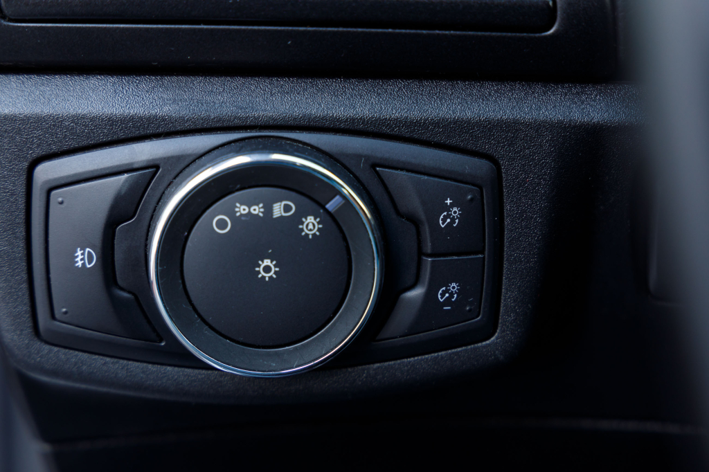 Ford Fusion Titanium 2016 фото 30