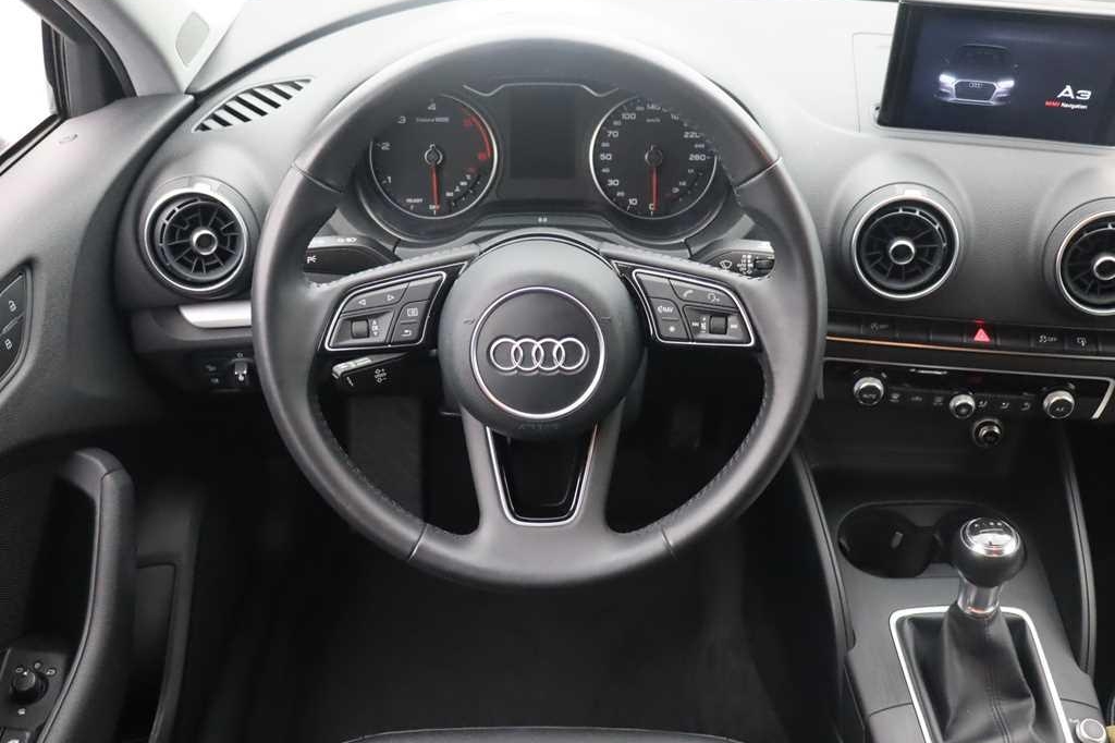 Audi A3 2016 фото 5