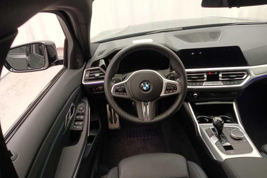 BMW 3er 2021 photo 1