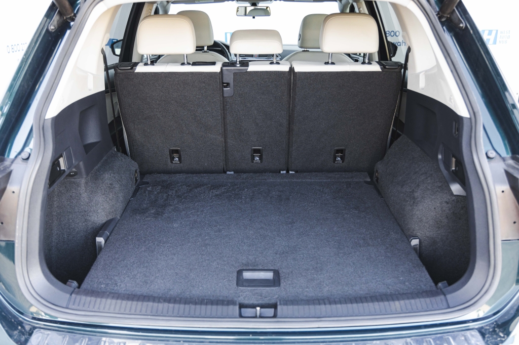 Volkswagen Tiguan SEL 2019 фото 35