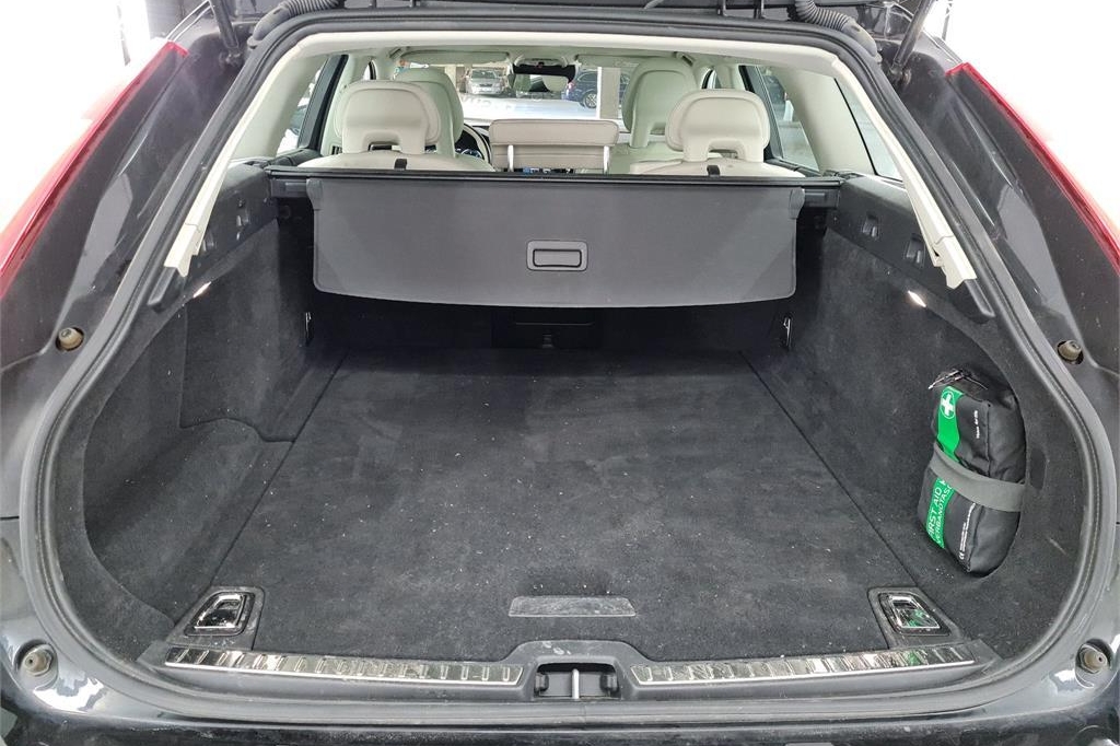 Volvo V90 2017 photo 2