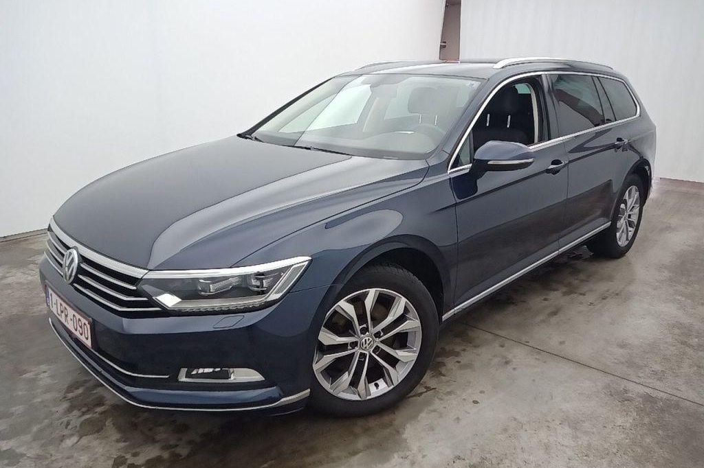Volkswagen Passat Variant 2015 фото 1