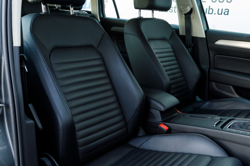 Volkswagen Passat B8 Highline 4Motion 2016 фото 11