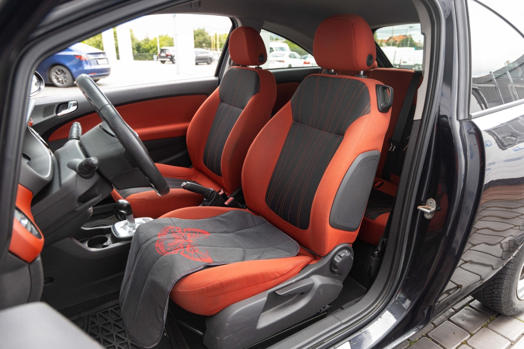 Opel Corsa 2010 photo 11