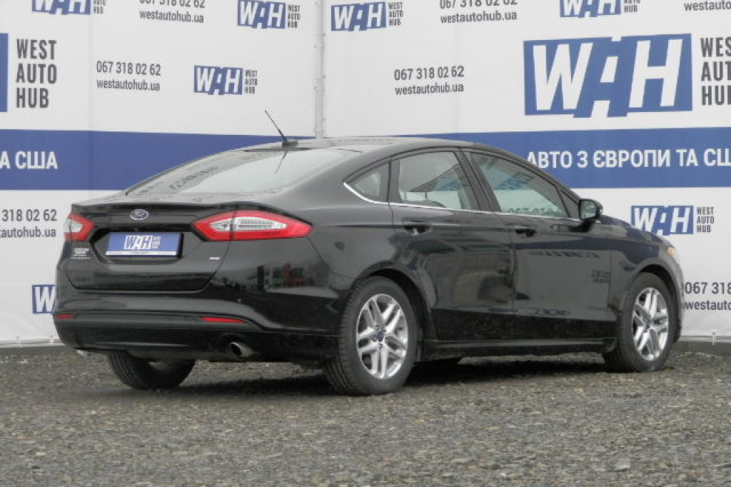 Ford Fusion SE 2016 фото 18