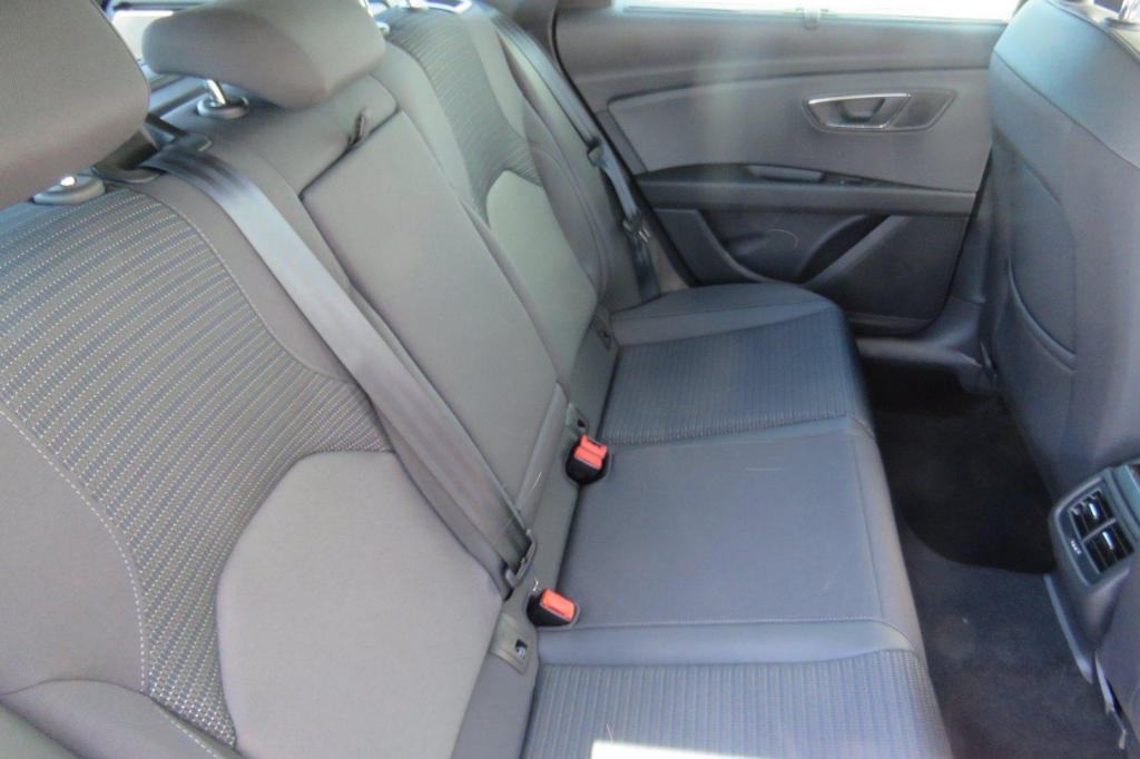 SEAT Leon ST 2020 фото 7