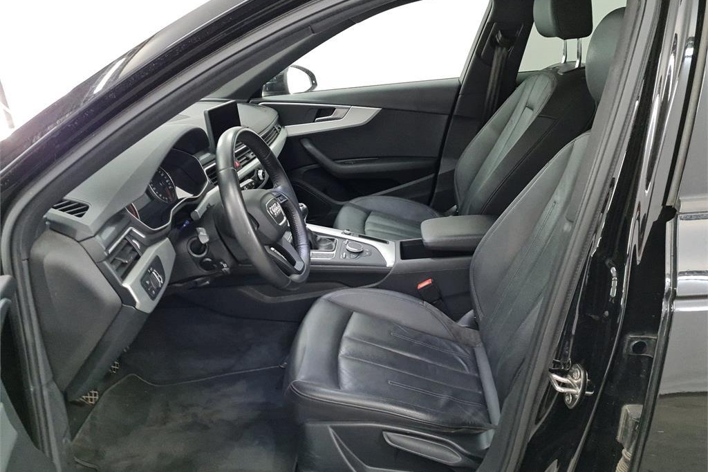 Audi A4 Avant 2017 photo 4