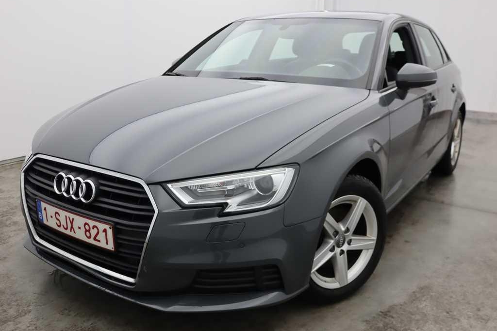 Audi A3 Sportback 2017 фото 2
