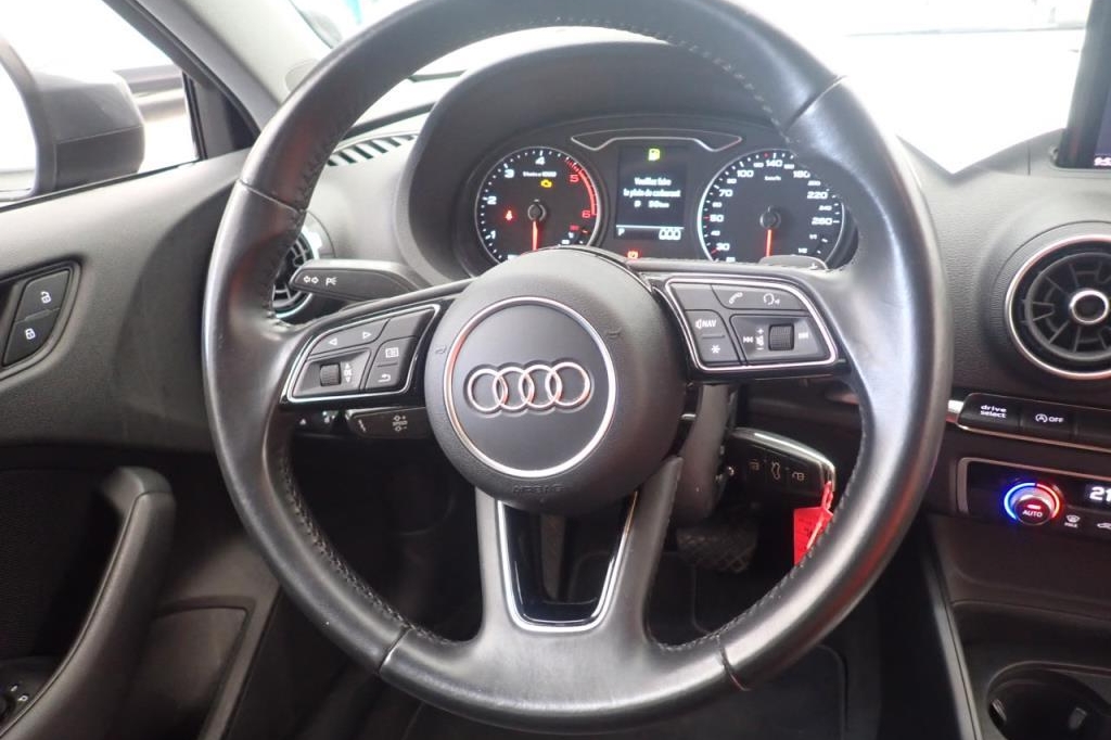 Audi A3 Sportback 2017 фото 3