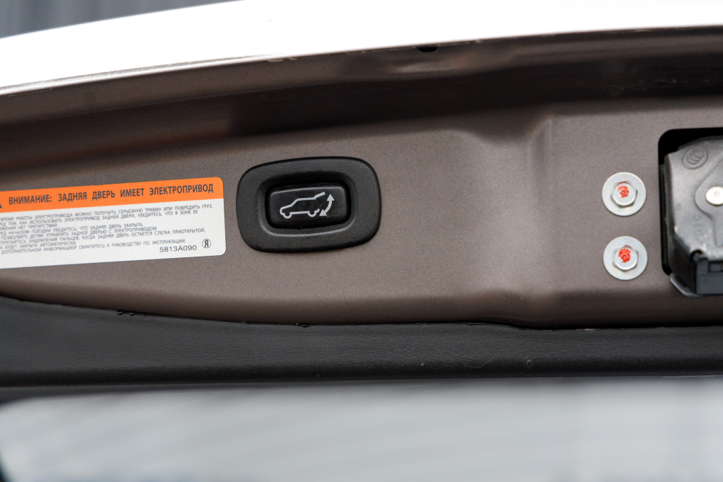 Mitsubishi Outlander 2018 фото 32