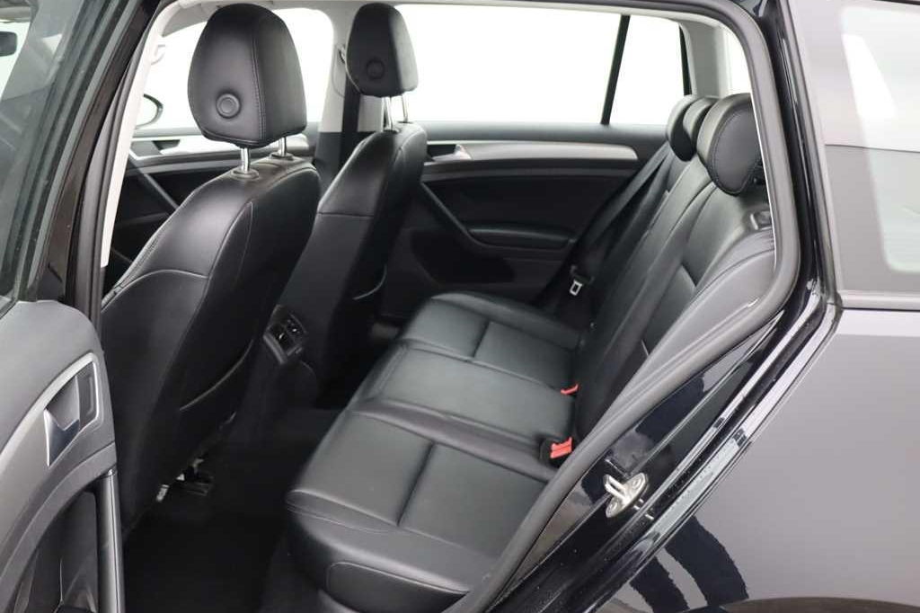 Volkswagen Golf Variant 2017 фото 6