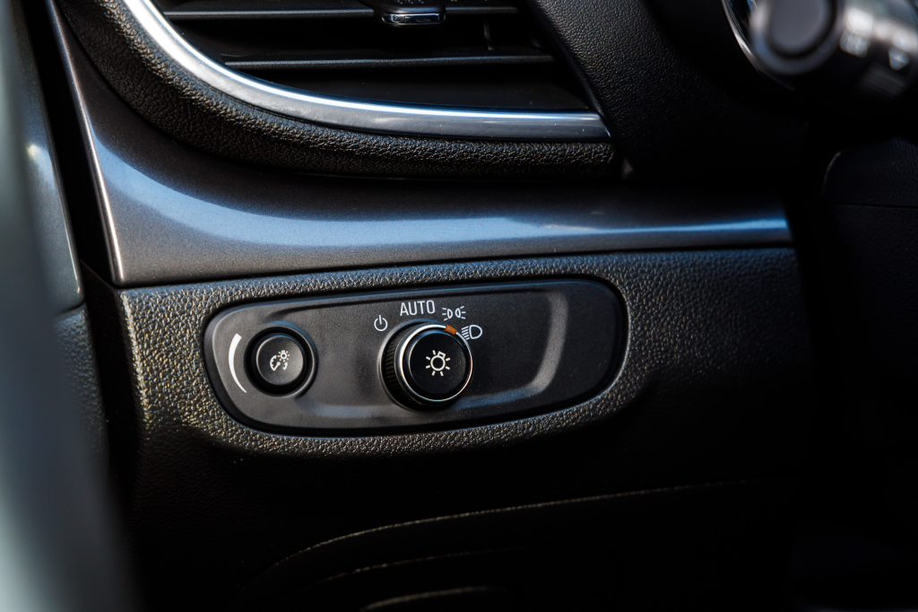 Buick Encore 2017 фото 17