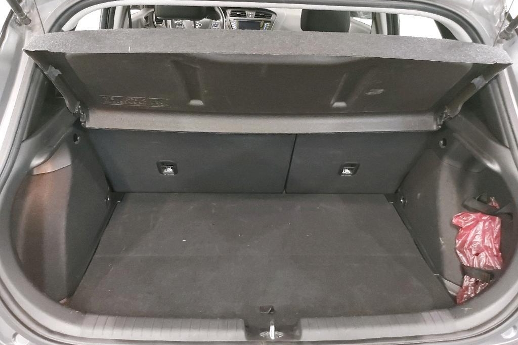 Hyundai i20 2018 фото 21