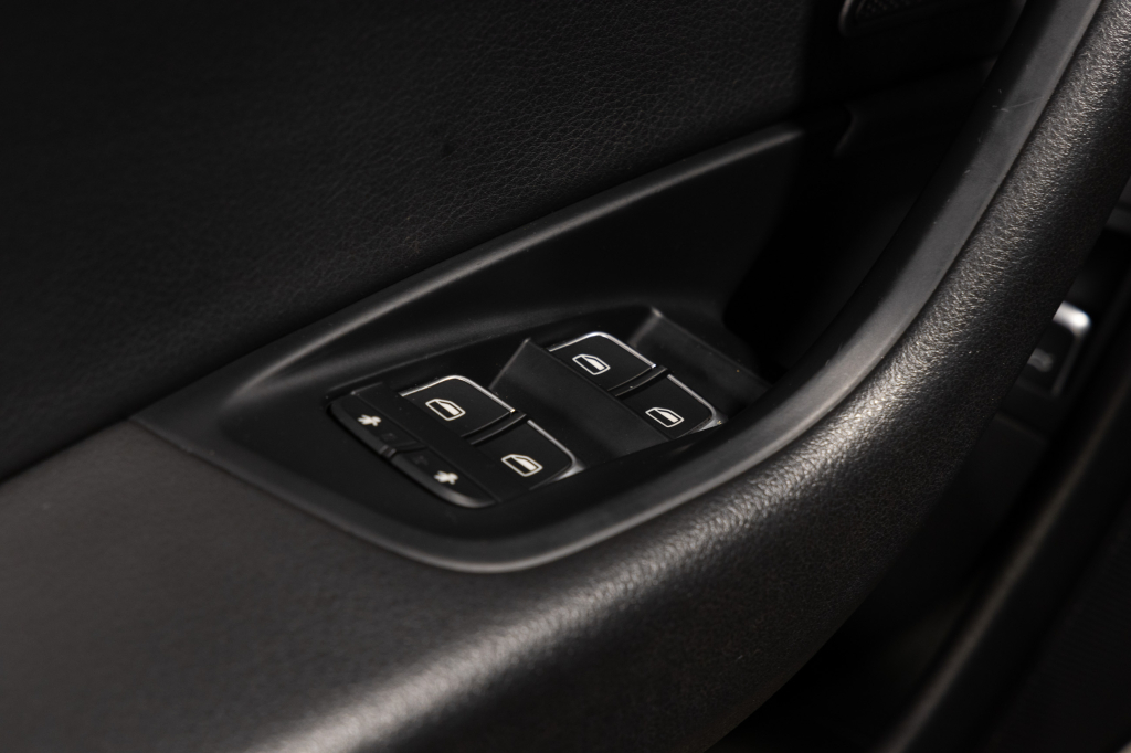 Audi A6 Premium Plus photo 21