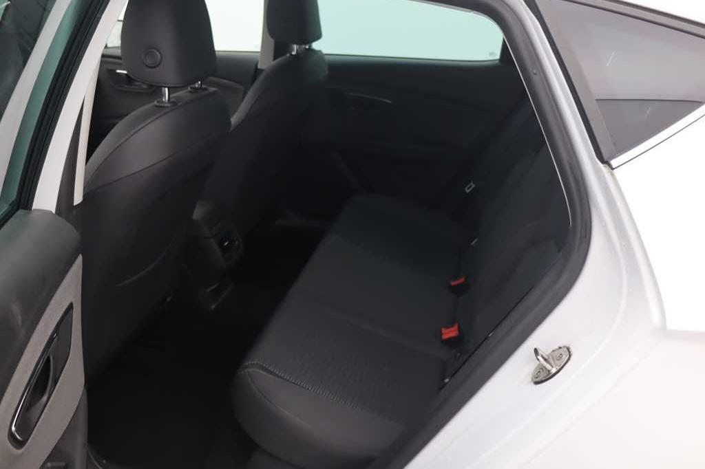 SEAT Leon 2017 photo 4