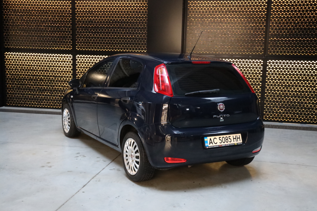 Fiat Punto 2017 фото 2