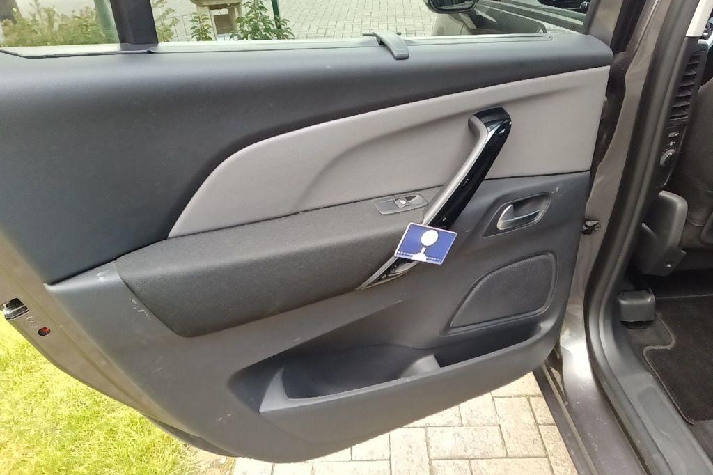 Citroen C4 Picasso 2018 photo 32