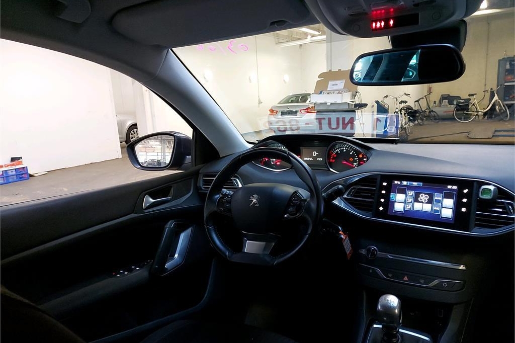 Peugeot 308SW 2016 фото 1