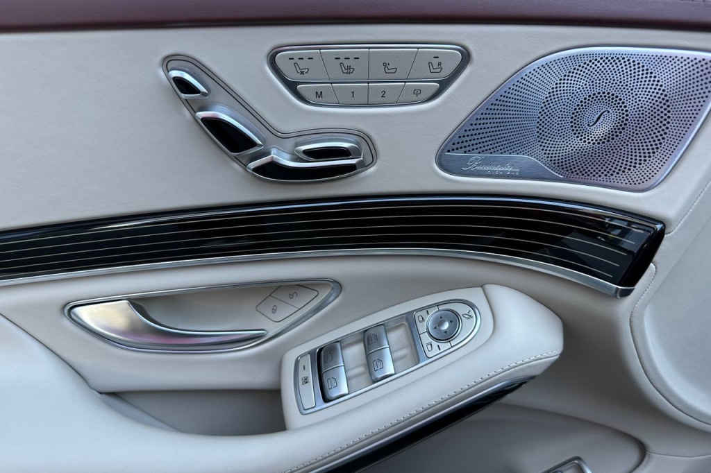 Mercedes-Benz S-Class 63 AMG 2018 фото 9